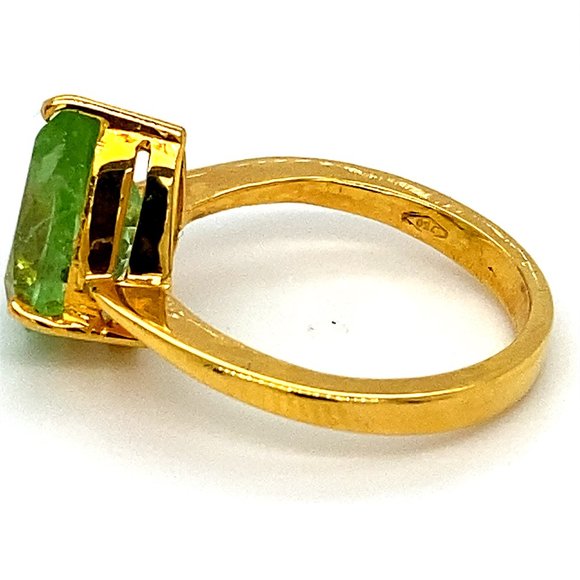 Peridot 3.05ct Solid 18K Yellow Gold Ring - Picture 6 of 6